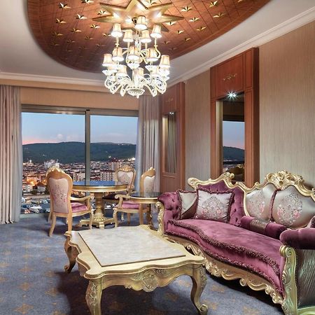 Doubletree By Hilton Istanbul Atasehir Hotel & Conference Centre Eksteriør bilde