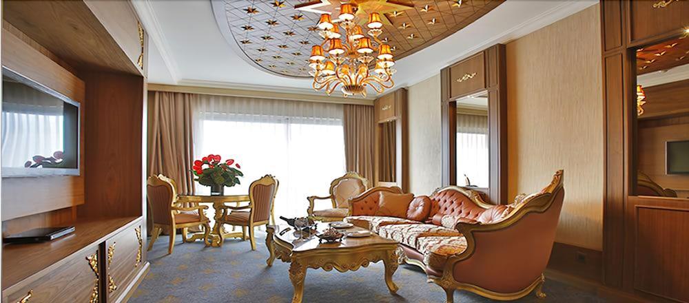 Doubletree By Hilton Istanbul Atasehir Hotel & Conference Centre Eksteriør bilde