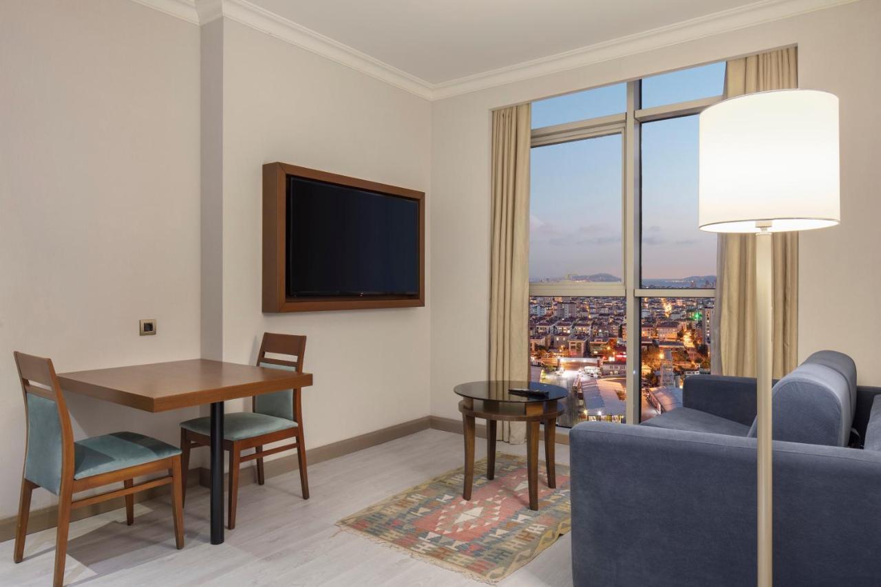 Doubletree By Hilton Istanbul Atasehir Hotel & Conference Centre Eksteriør bilde