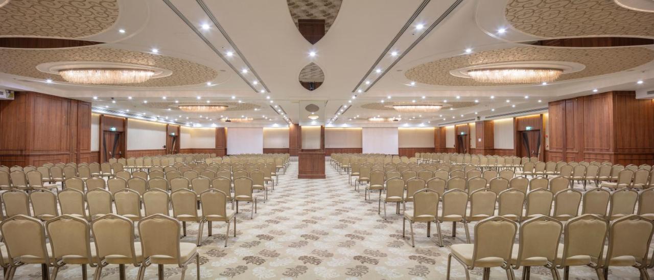 Doubletree By Hilton Istanbul Atasehir Hotel & Conference Centre Eksteriør bilde