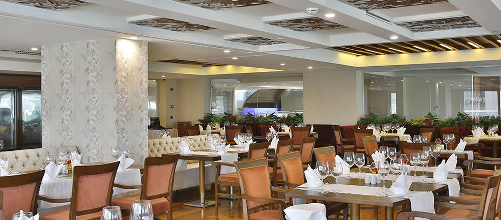 Doubletree By Hilton Istanbul Atasehir Hotel & Conference Centre Eksteriør bilde