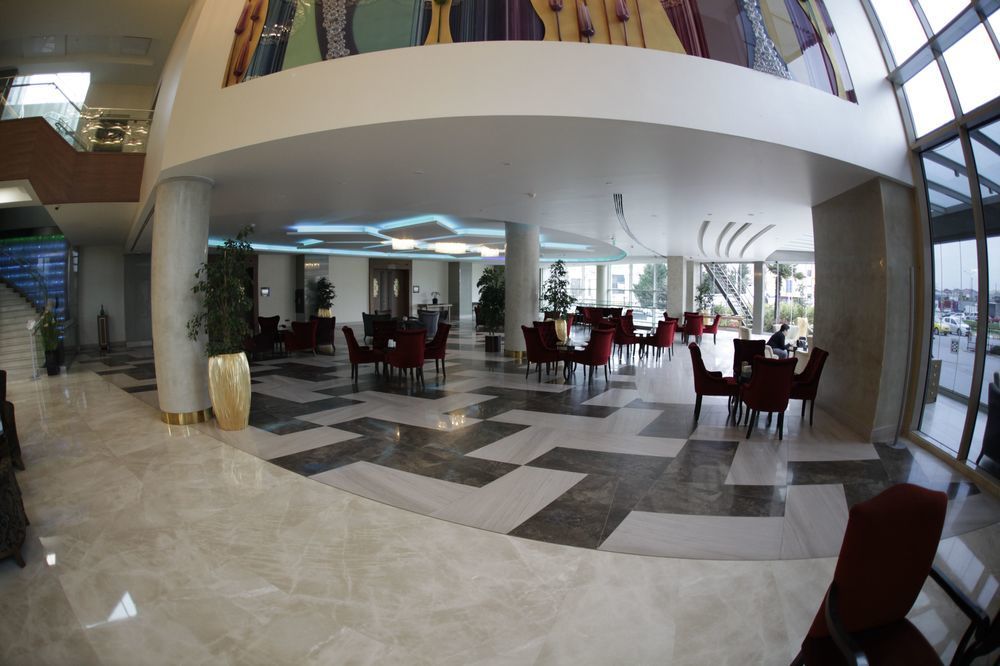 Doubletree By Hilton Istanbul Atasehir Hotel & Conference Centre Eksteriør bilde